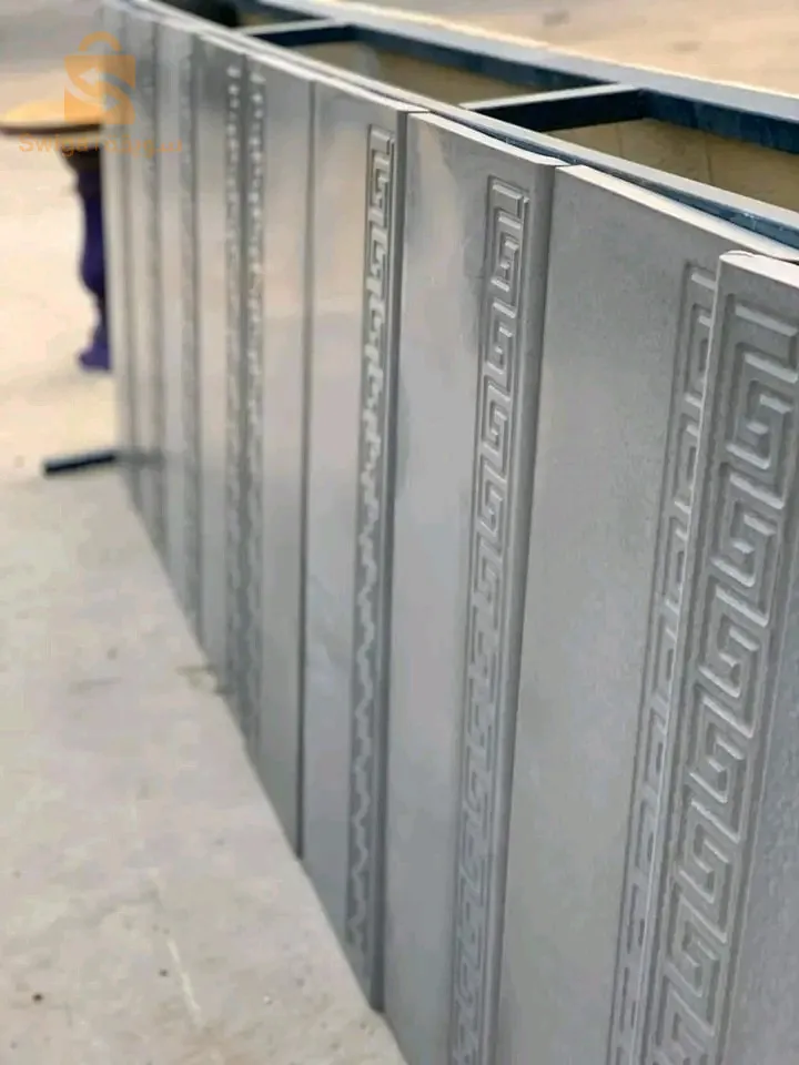 رخام صناعي  ذو جودة عالية والالوان حسب طلب الزبون