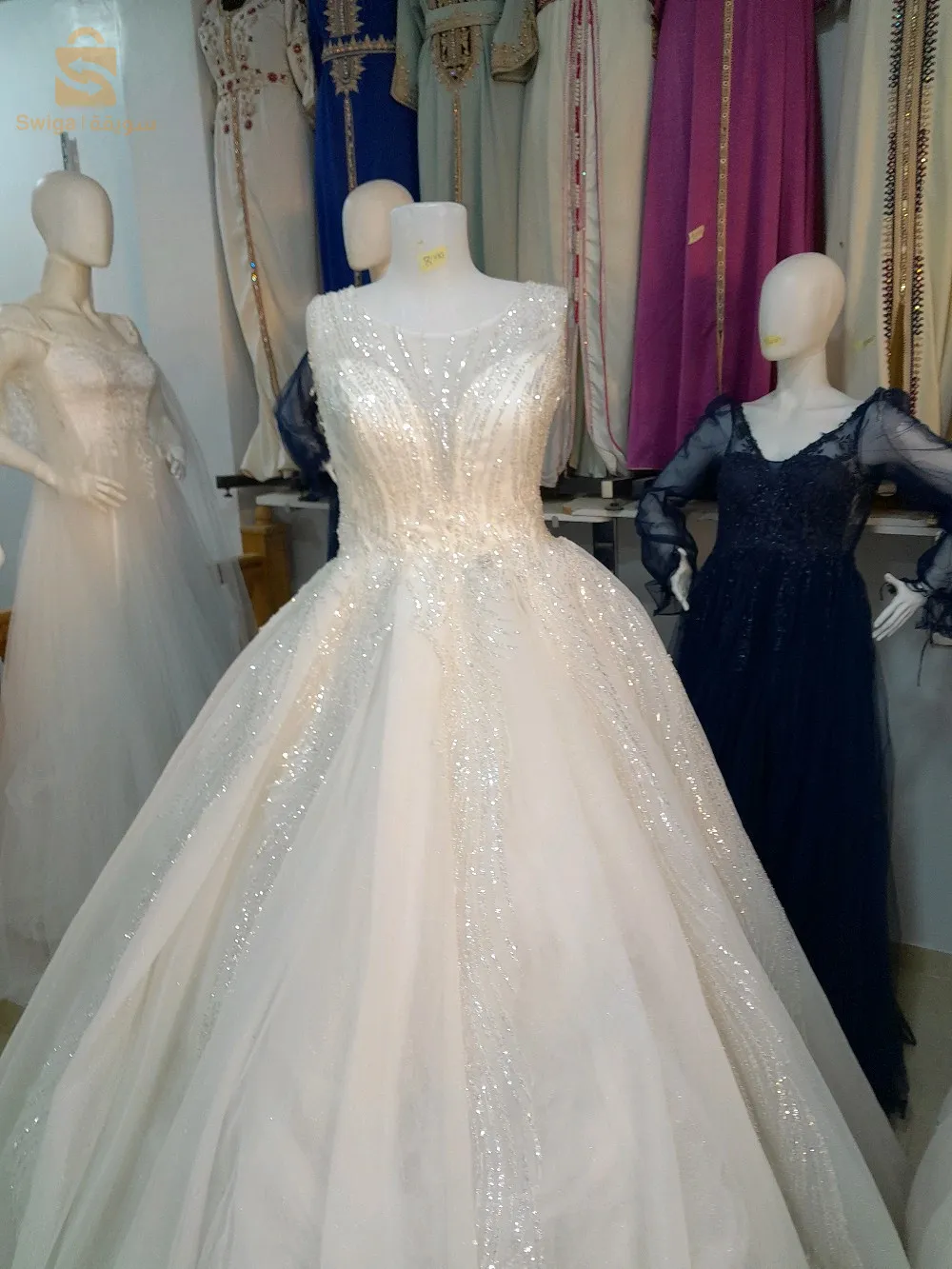 Les Robe blanche /chedda/Redda/krako/kafton/robe kabyle /chaouia/toutles acsesoir/les Robe de soiaré
كراء وبيع ✨
مرحبا بيكم حمام بوحجر ولاية عين تموشنت 
0558445411»«