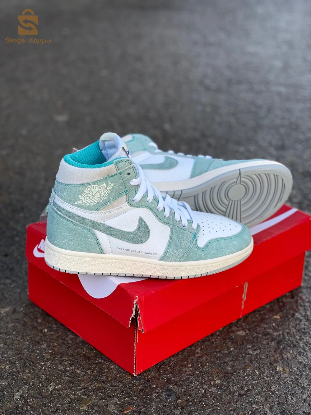 Air Jordan 1 Retro High OG SP19