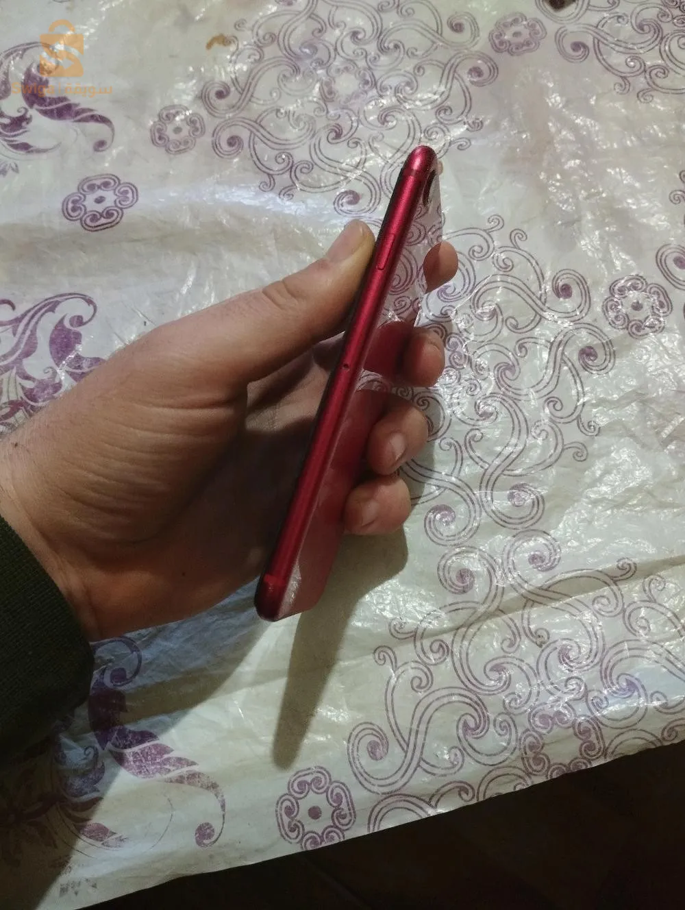 iPhone se 64 GB état 10sur10 kolech khedam mlebes icloud