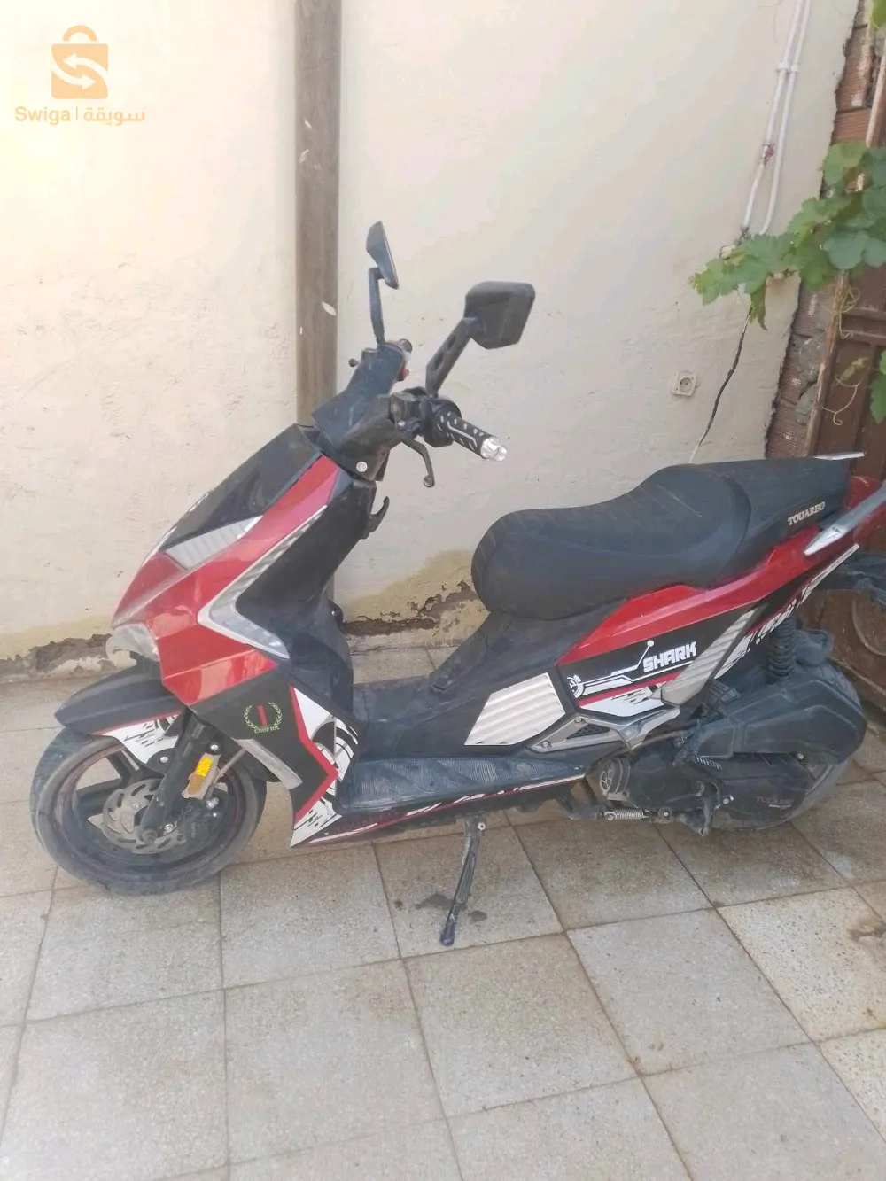 دراجة نارية توارڨ