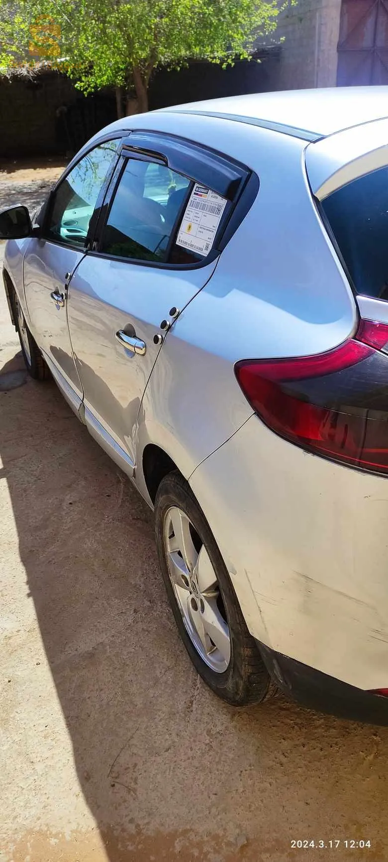 Megane lacoste 🇫🇷🐊 1.5 dci 110 cv simence
Boit 6
Année 2010