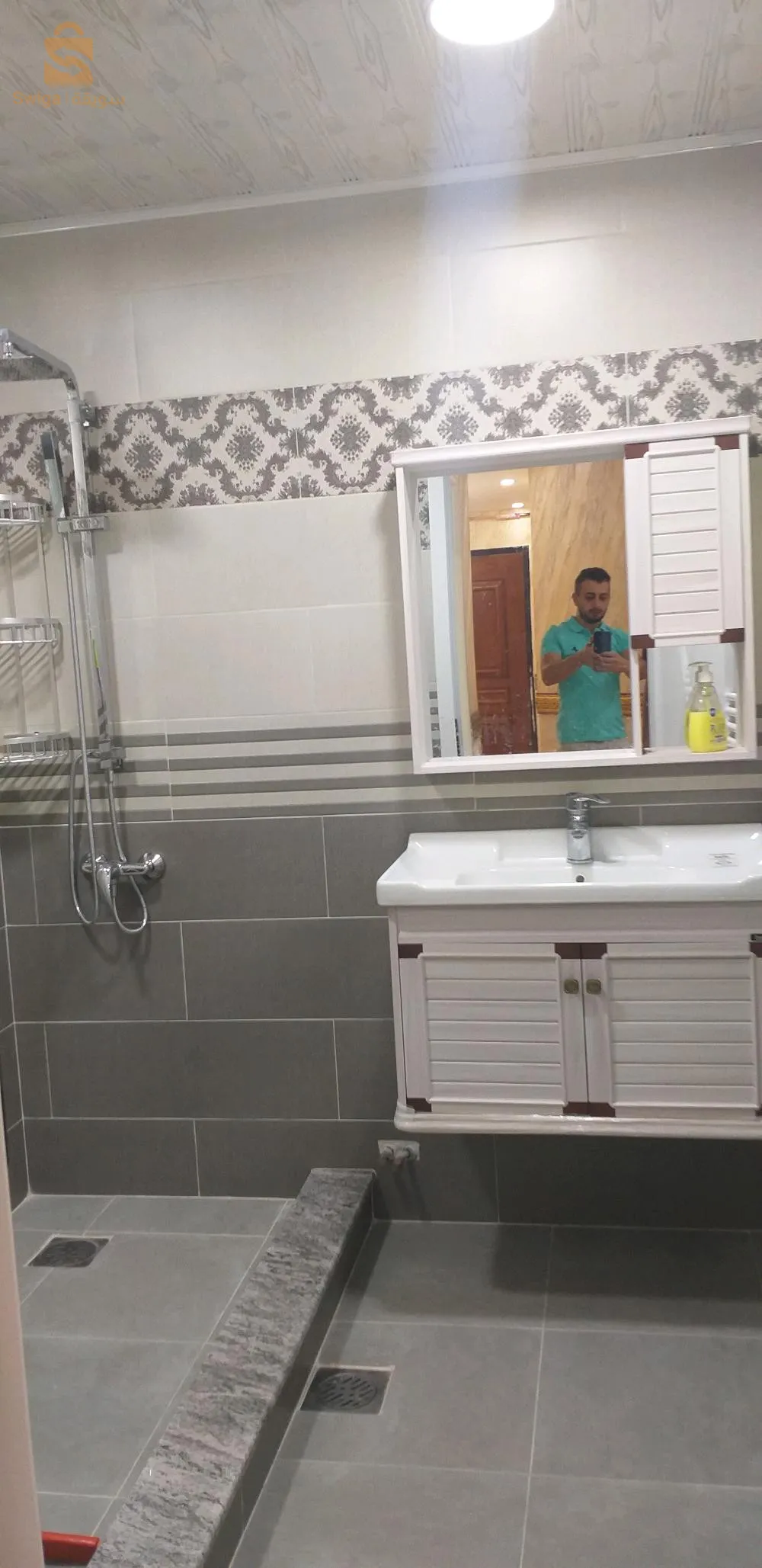 خدمات  الترصيص  الصحي و الغاز 
_ التدفئة  المركزية 
_ التدفئة  الأرضية 
_ تركيب  مكيفات  الهواء