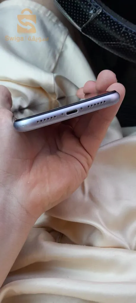 iphone 11 afficheur refait 89% original 128G