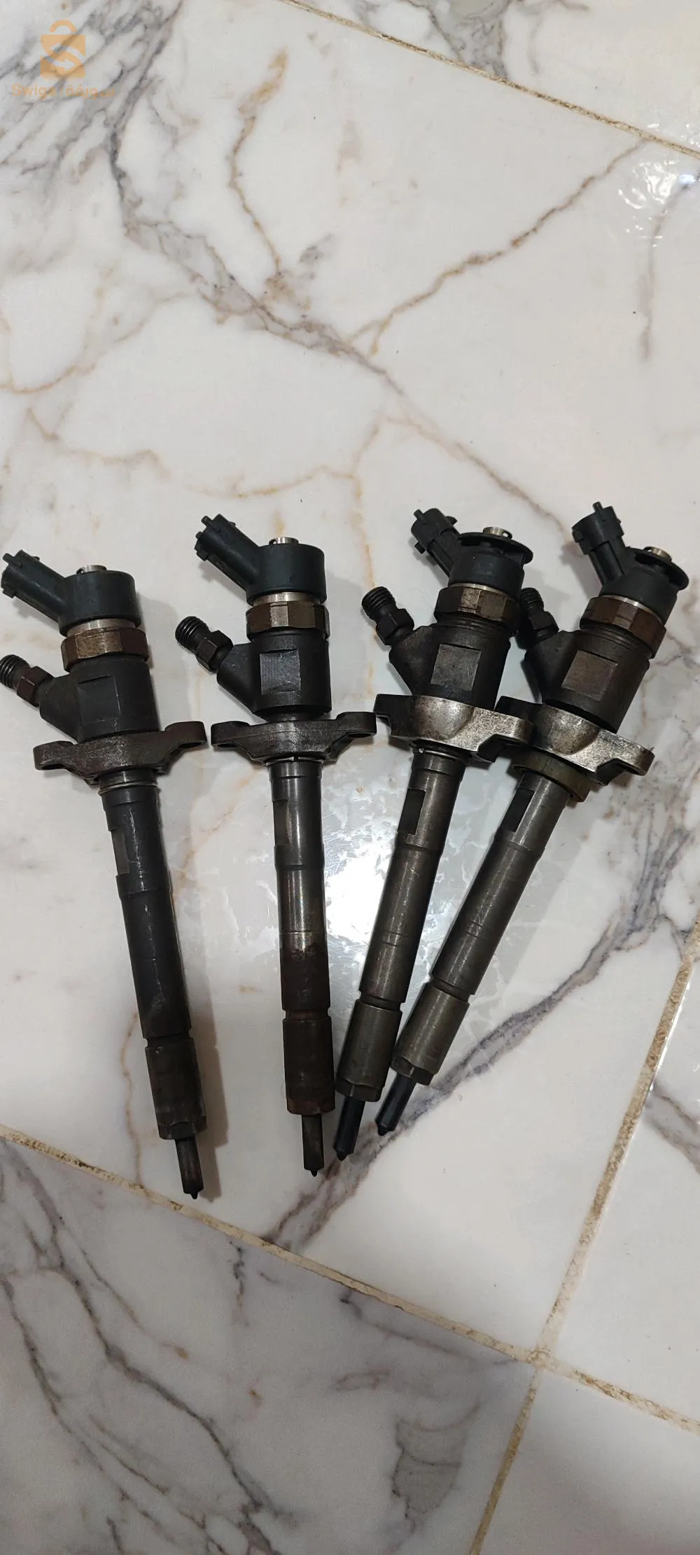 انجيكتور 1.6hdi et kit dèmarage Picasso clio 206