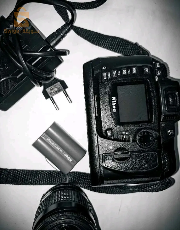 نيكونd70