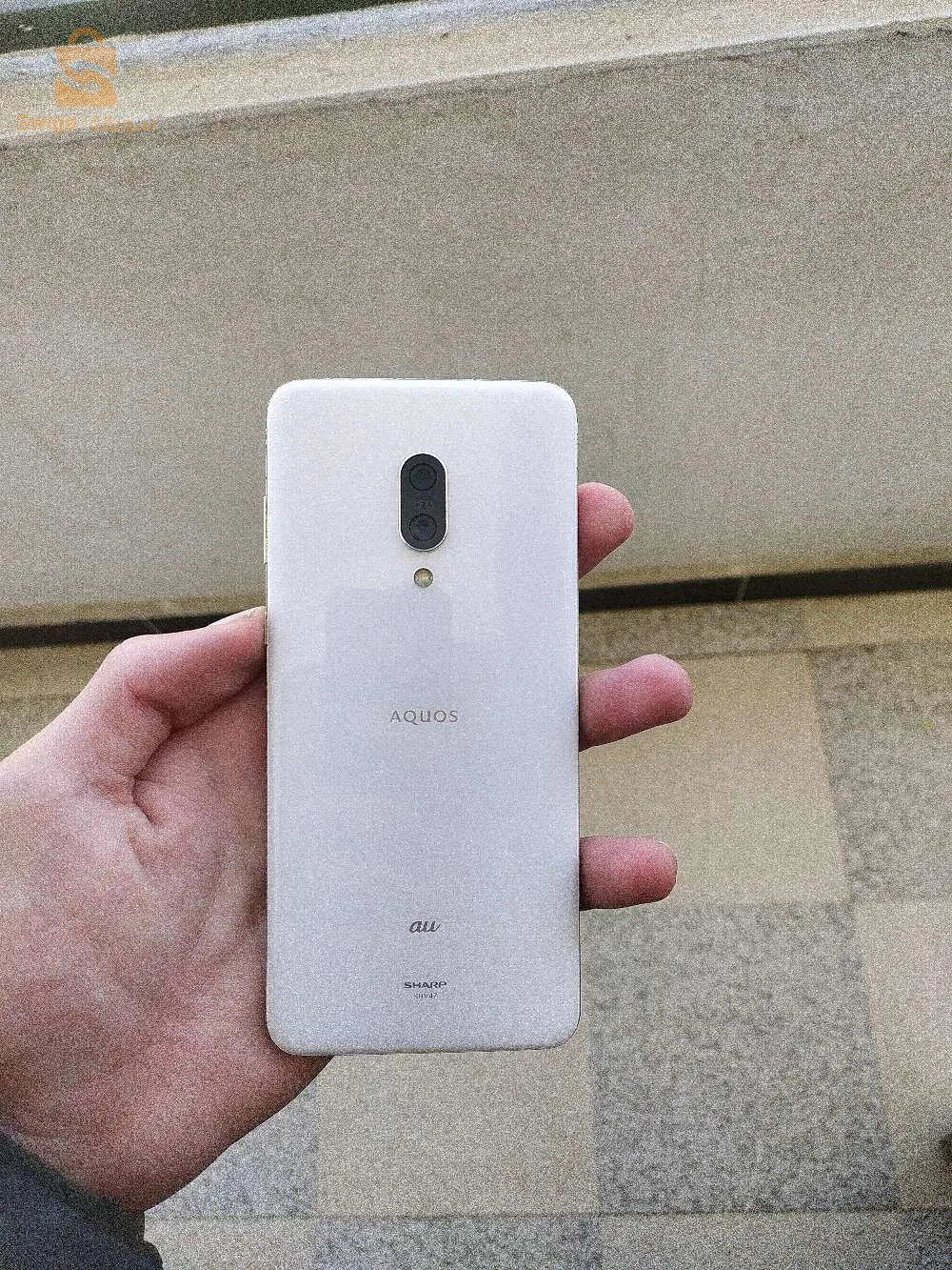 SHARP AQUOS zéro 2 8/256