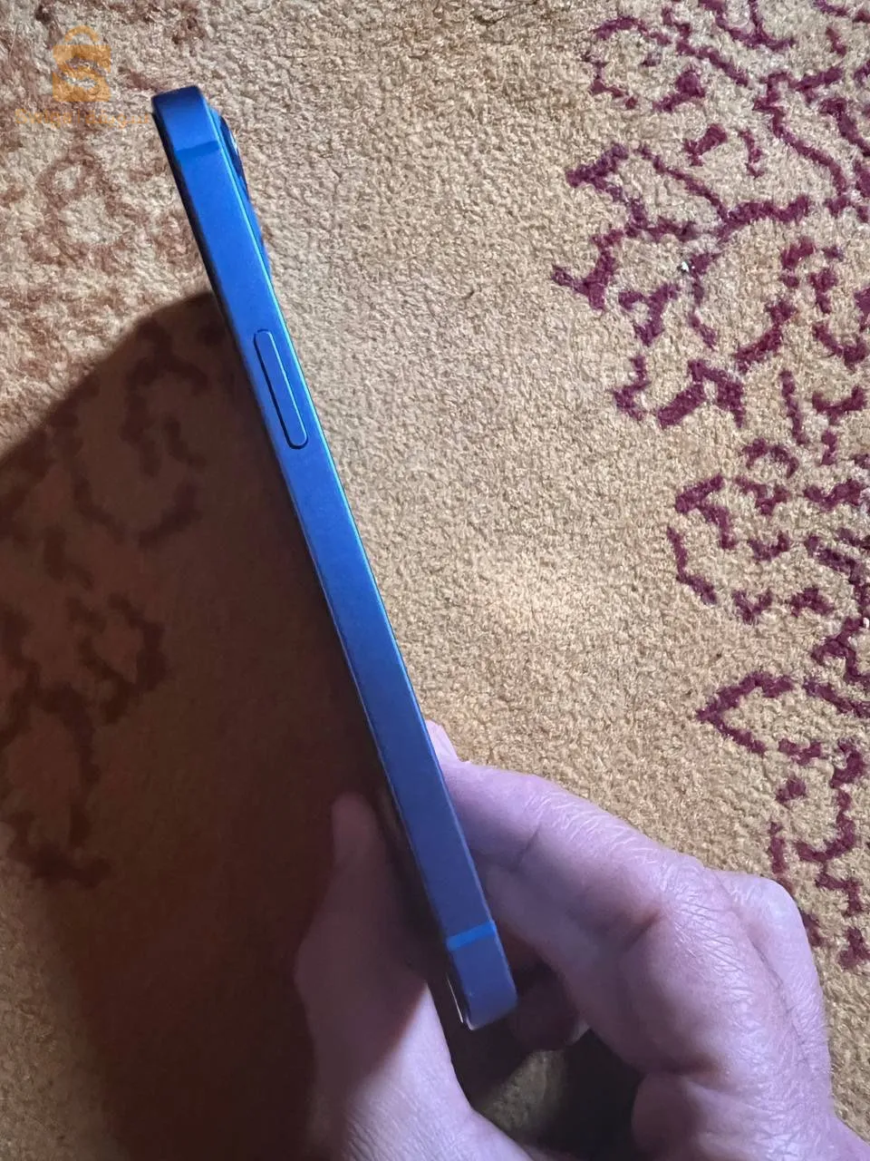 بيع هاتف ايفون 13