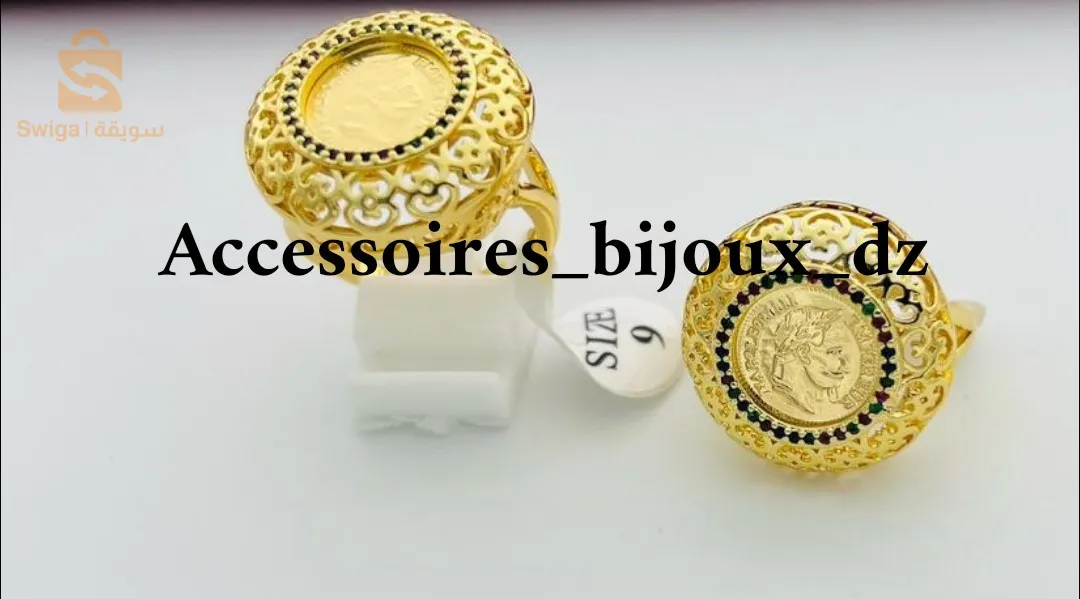 بلاكيور مطبوع شبيه الذهب