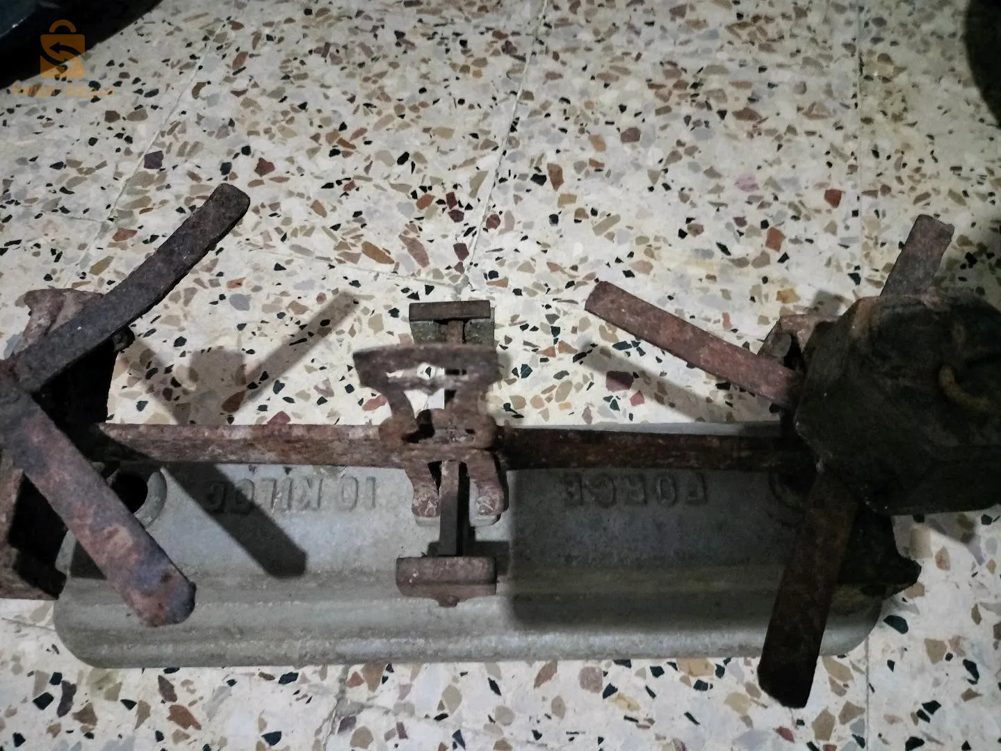 disponible produits professionnel Antiquités brocantes mizanat 3 tabsi rare disponibles,,0542664867