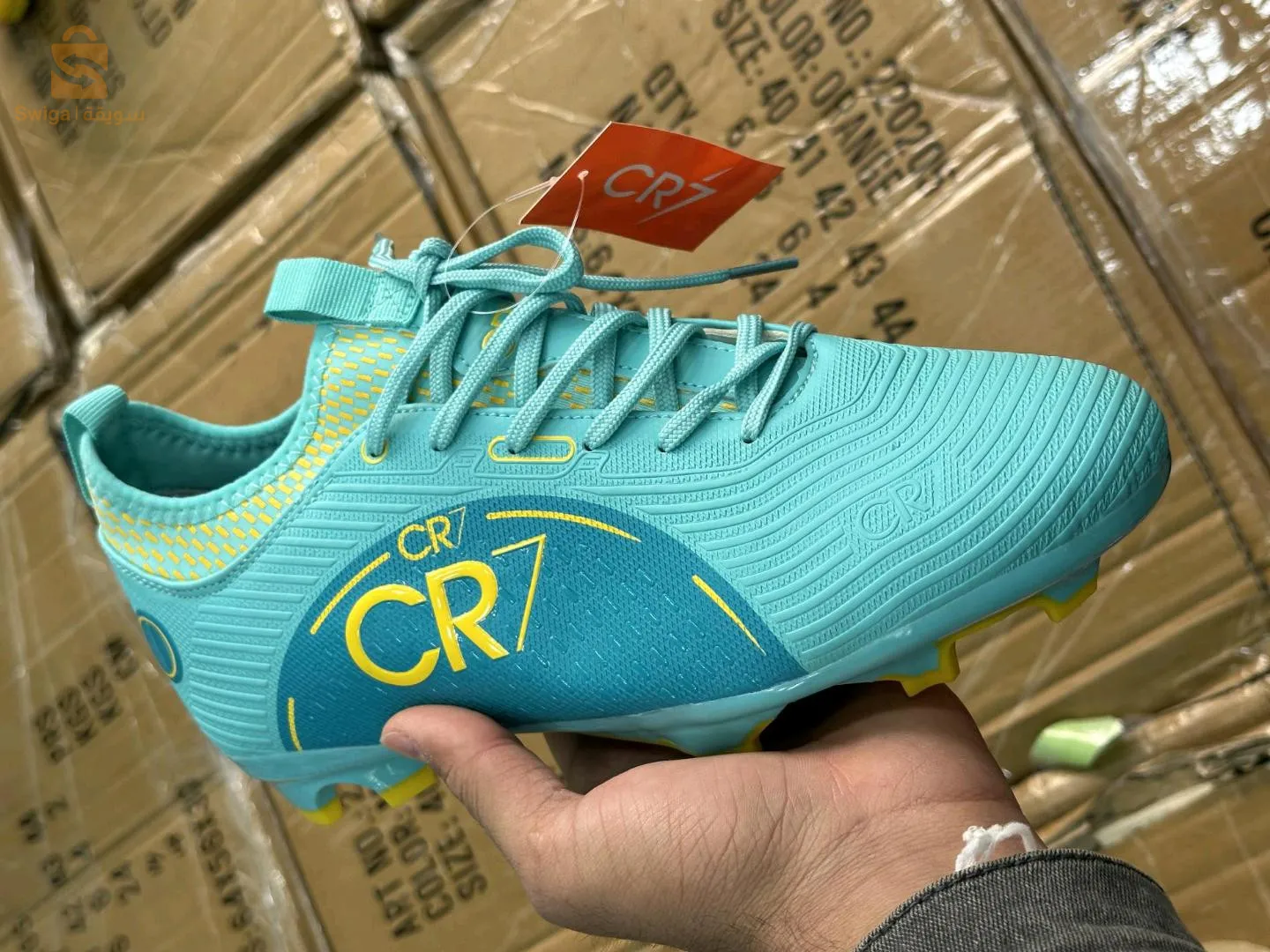 حذاء رياضي cr7 crampons NV modèle 2