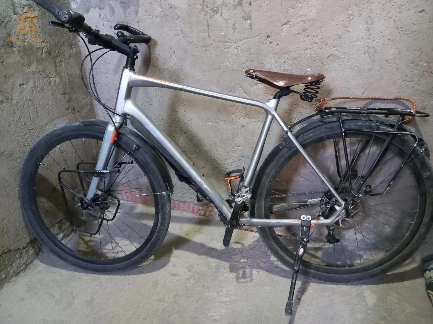 دراجة هوائية جديدة من نوع the giant من فرنسا بسعر هائل