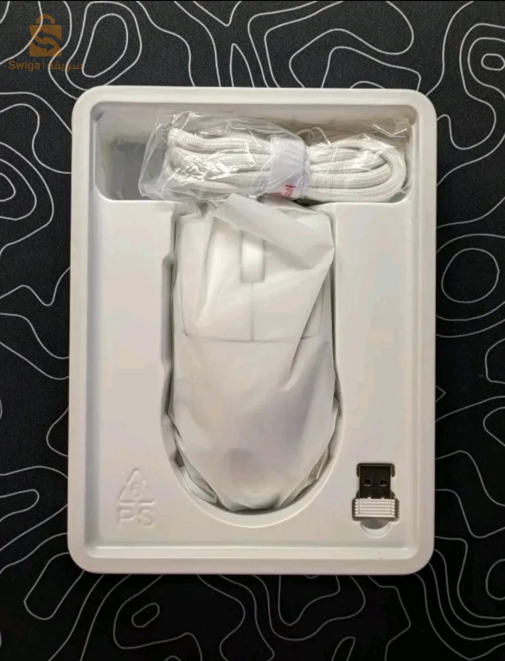 Redragon G49 Wireless gaming mouse 

جديد غير مستعمل 

الرقاقة: Nordic Master Chip
المُستقبل: 1000 هرتز 
المفتاح: هوانو بينك 80 مليون كليك 
المستشعر: بيكسارت 3311
الأبعاد: 120.8 مم × 64.3 مم × 37.9 مم
الدقة: 12000 DPI
الوزن: 49 جرام
وضع الربط: بلوتوث / 2.4 جيجاهرتز / سلكي
سعة البطارية: 400 مللي أمبير
الميزات:

تم تصميمها بعناية للاعبي رياضة الرياضات الإلكترونية.
خفيفة الوزن للغاية بوزن 49 جرام.
مدعومة بتقنية Lightspeed لأداء سريع وموثوق 
ا