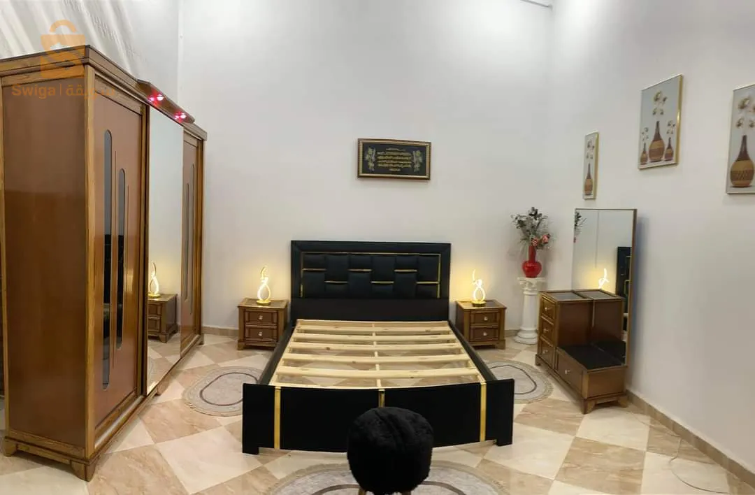 lit cappitonnee choumbr a couchiغرفة نوم سرير مغلف