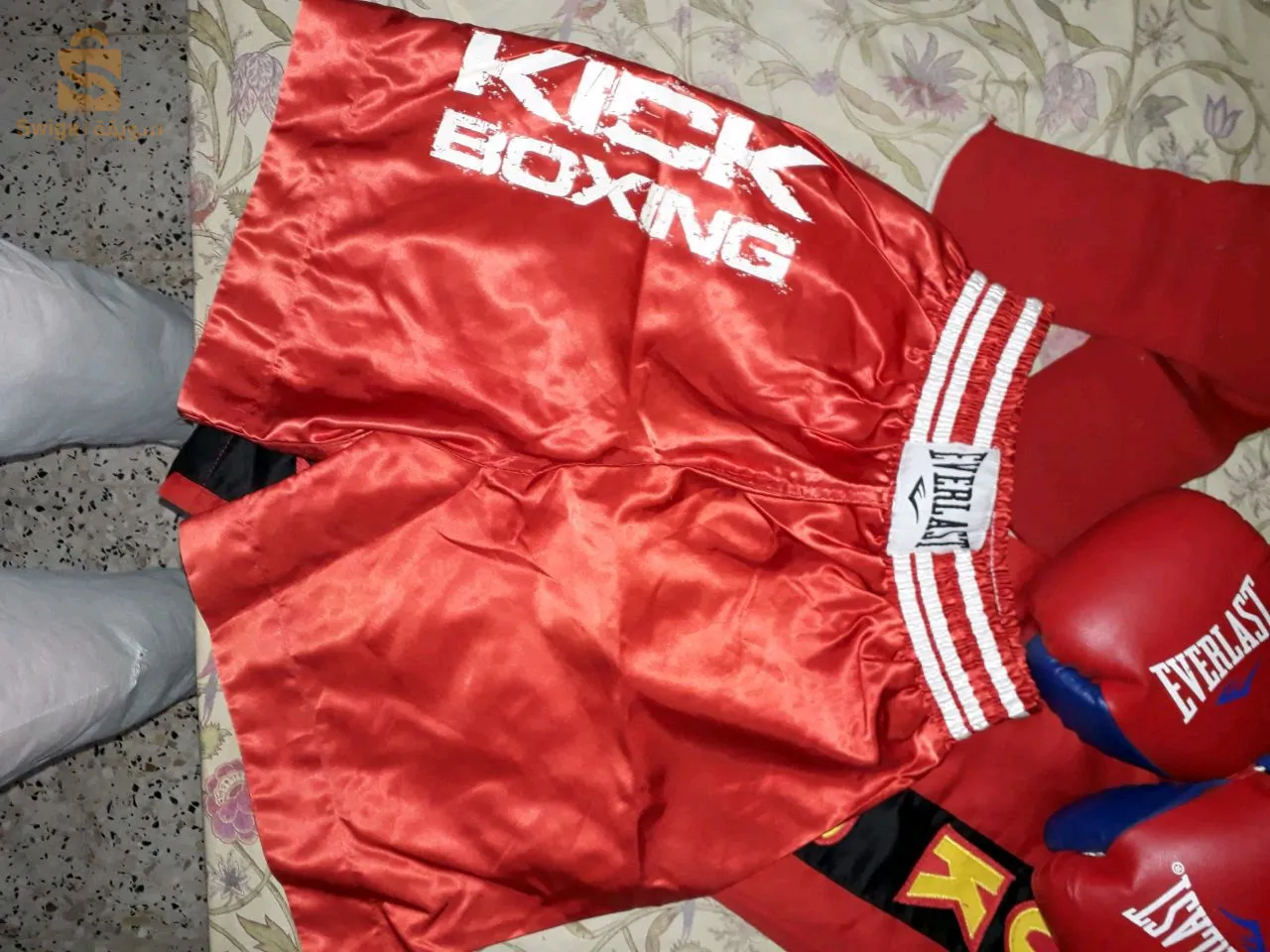 مستلزمات الاطفال ما بين 14و17  سنة 
kickboxing