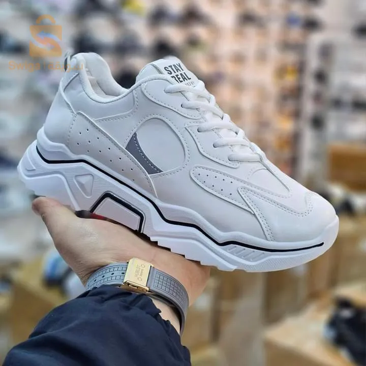 Basket Nouveau
Sport 100% 
2 couleurs