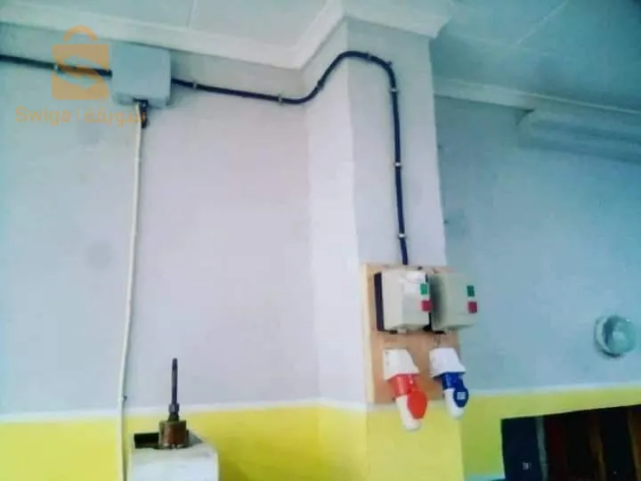 اشغال كهرباء 380v