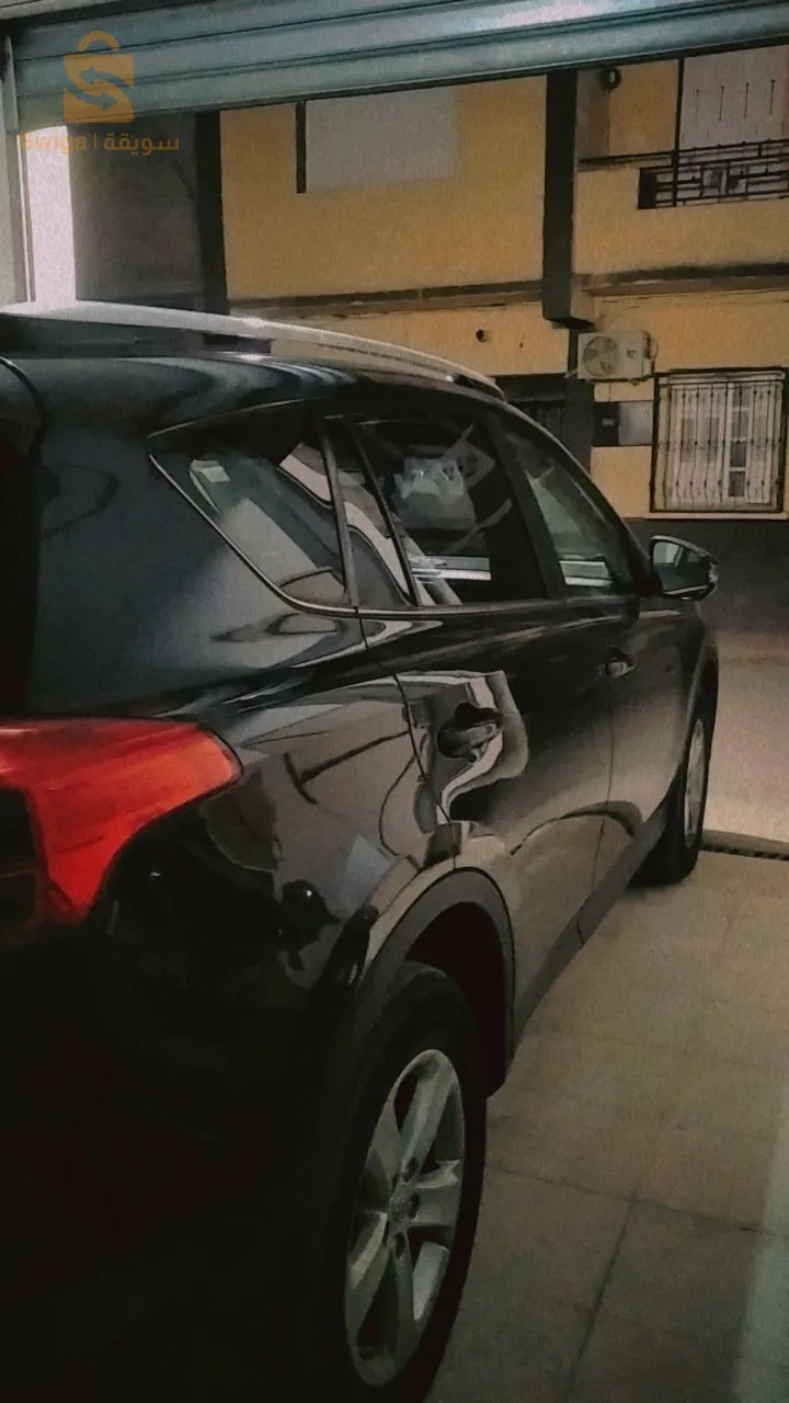 Toyota RAV4 Diesel ndif fih rire tjarbiche ou maksor trovizar apar sa kolache ndif