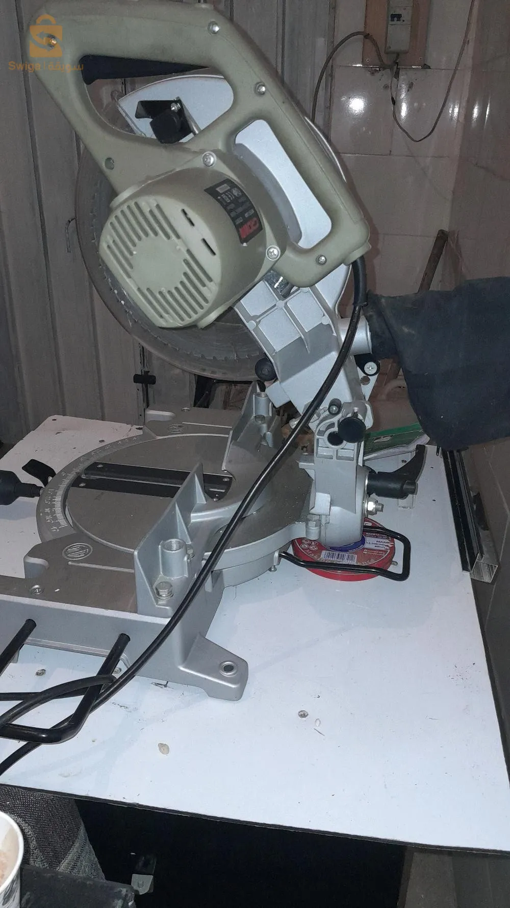 أداة قطع الالمينيوم و الخشب  crown