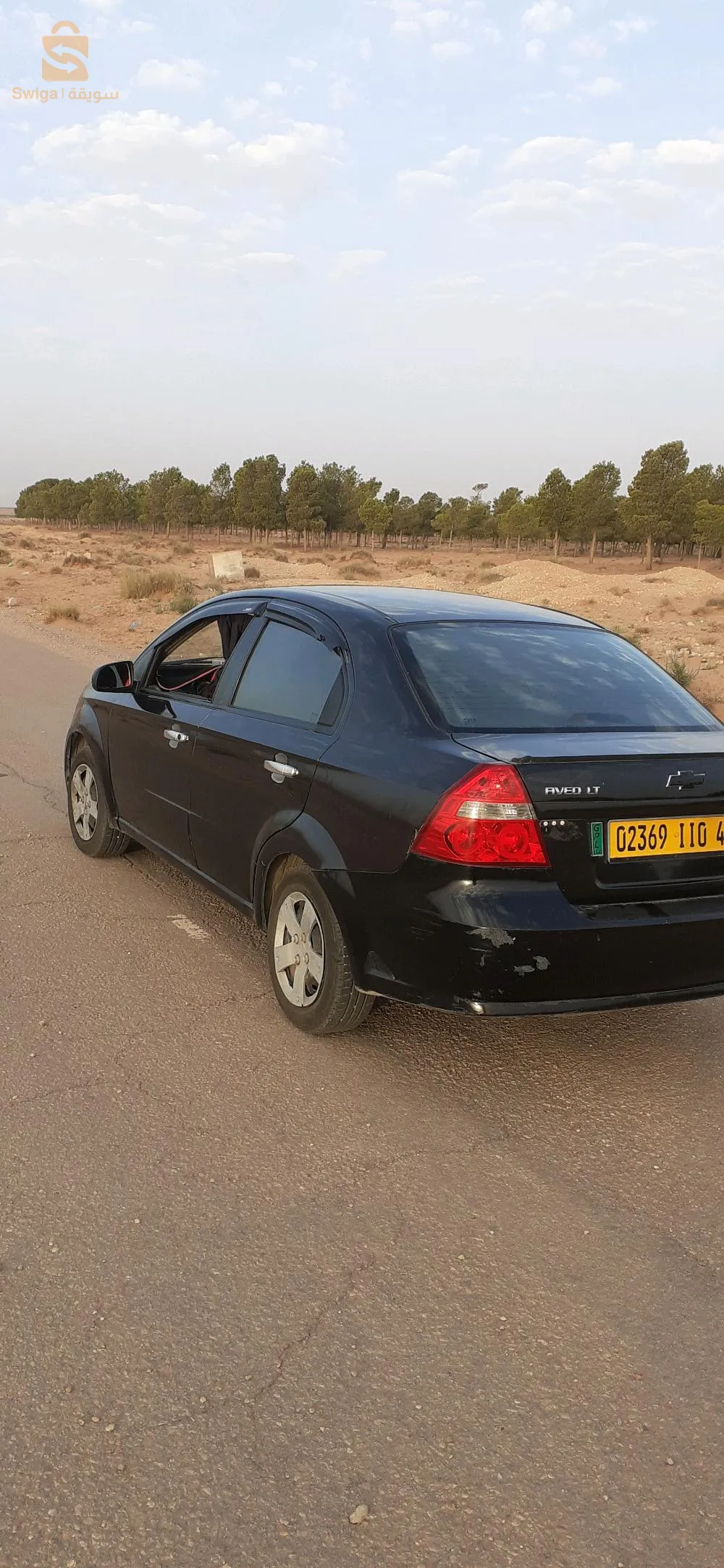 سيارة افيو 2010