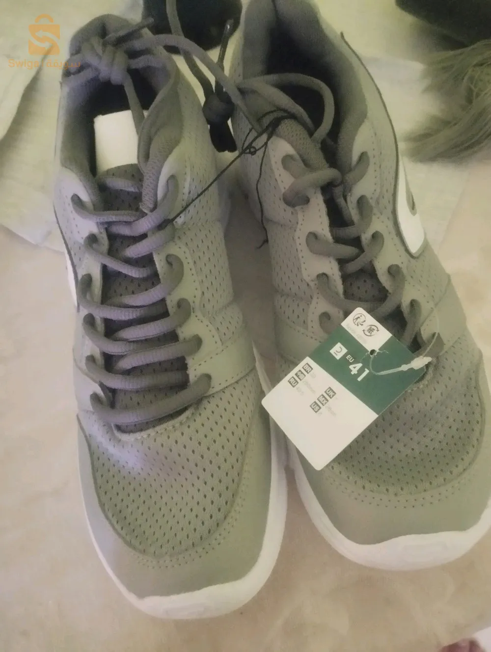CHAUSSURES DE SPORT MARQUE DÉCATHLON