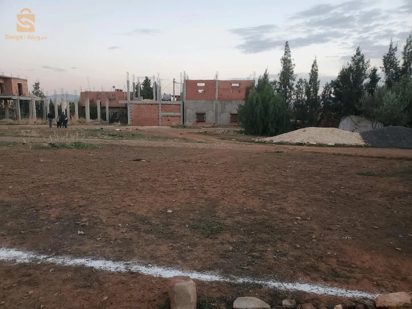 قطعة ارض للبيع