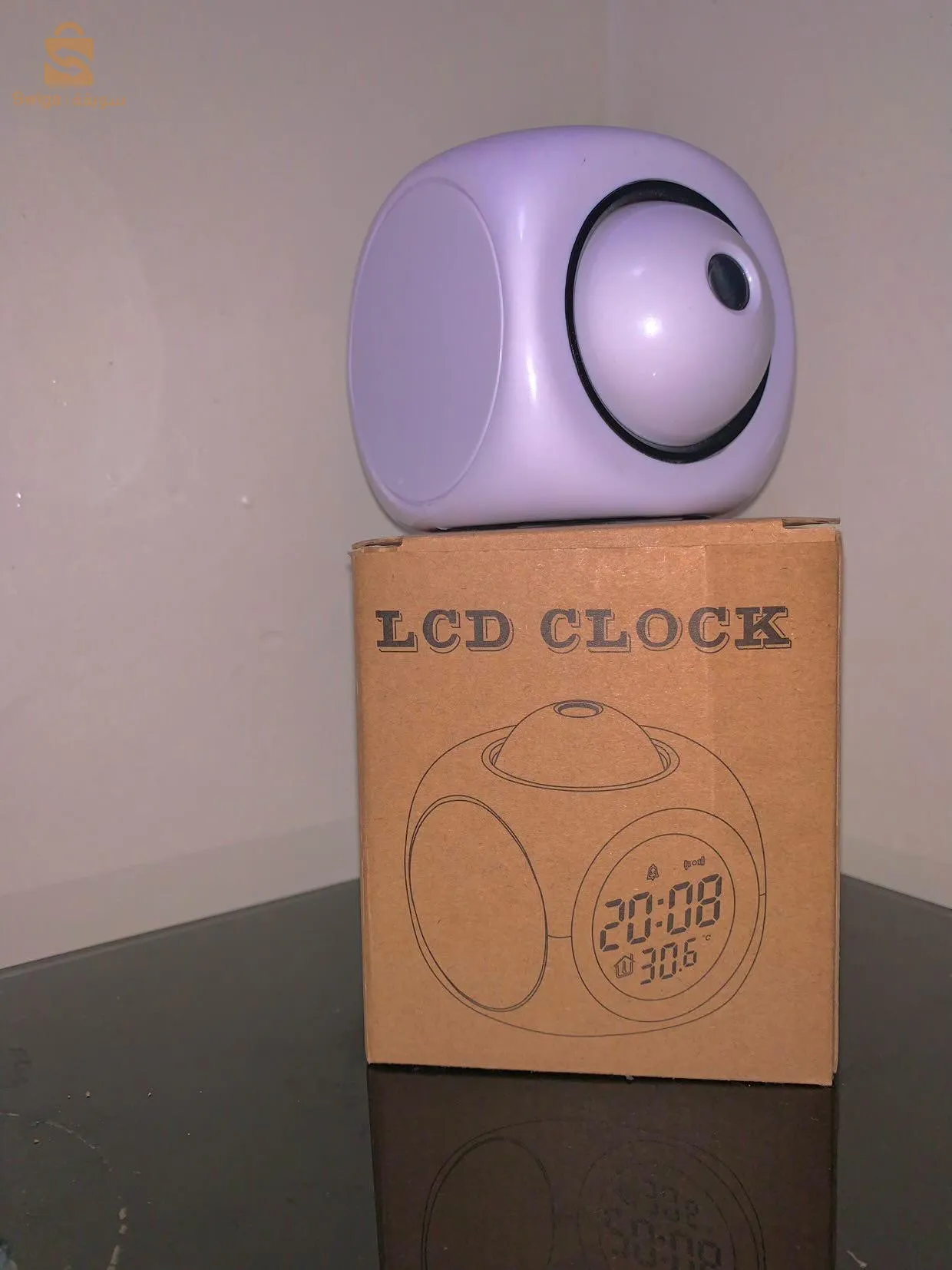 ساعة ذوو شاشة lcd مزودة ب led