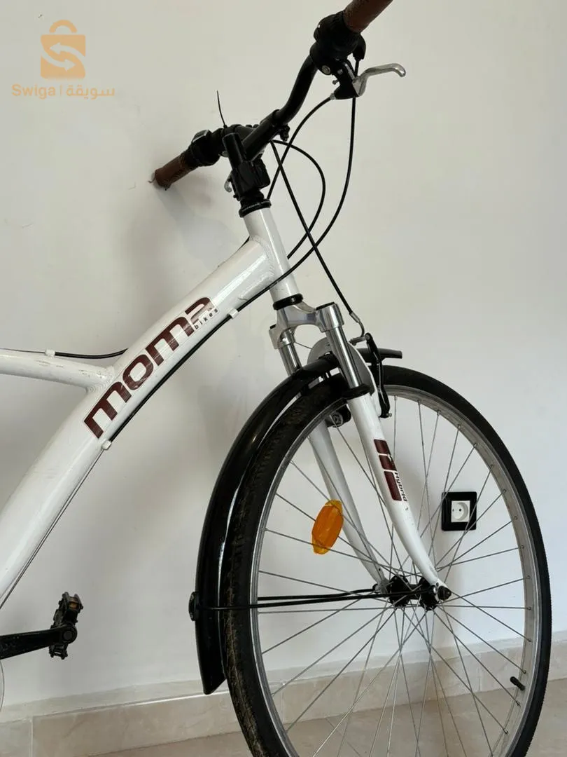 Vélo Hybride 28 Blanc - Moma Bikes