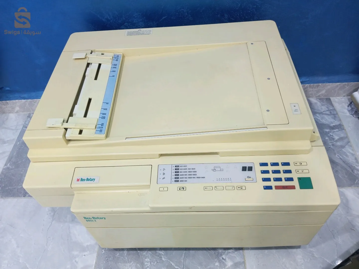 طابعة بحالة جيدة جدا