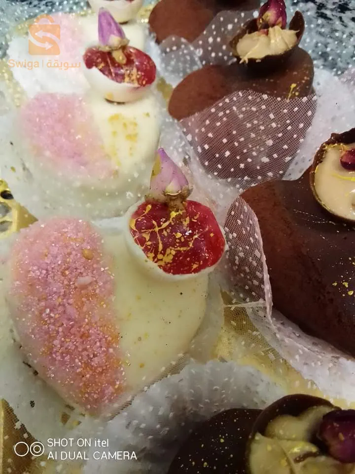 حلويات عصرية مختلفة باسعار مغريه