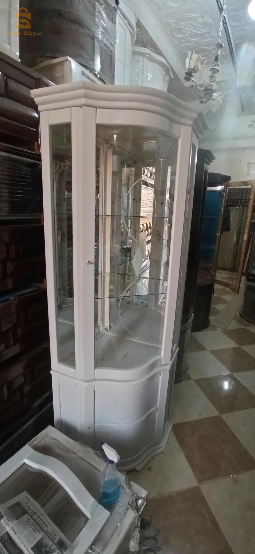 المحل قرب مركز بريد سكرة مقابل ابتدائية مفدي زكرياء ورقلة