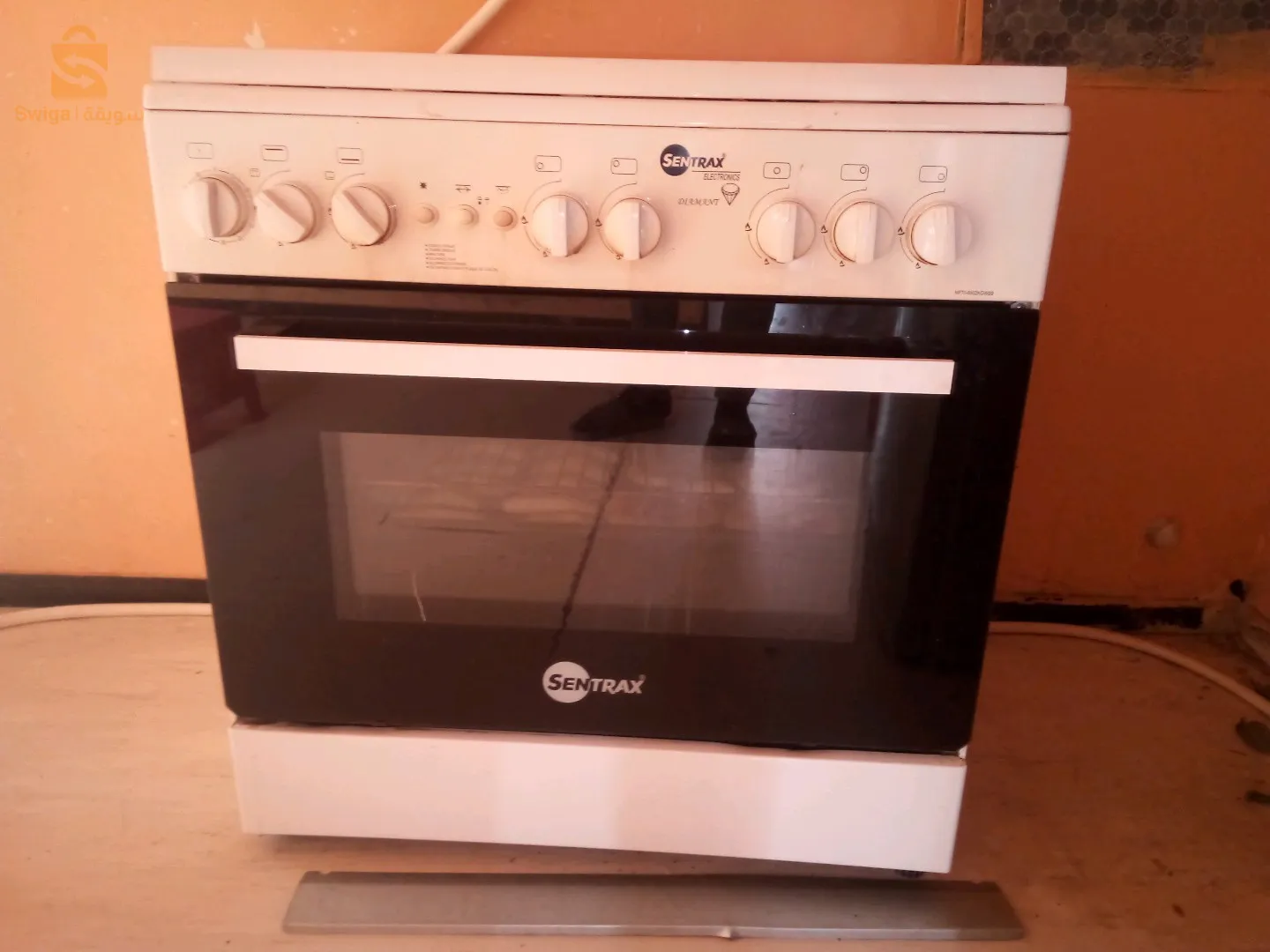 فرن في حالة جيدة