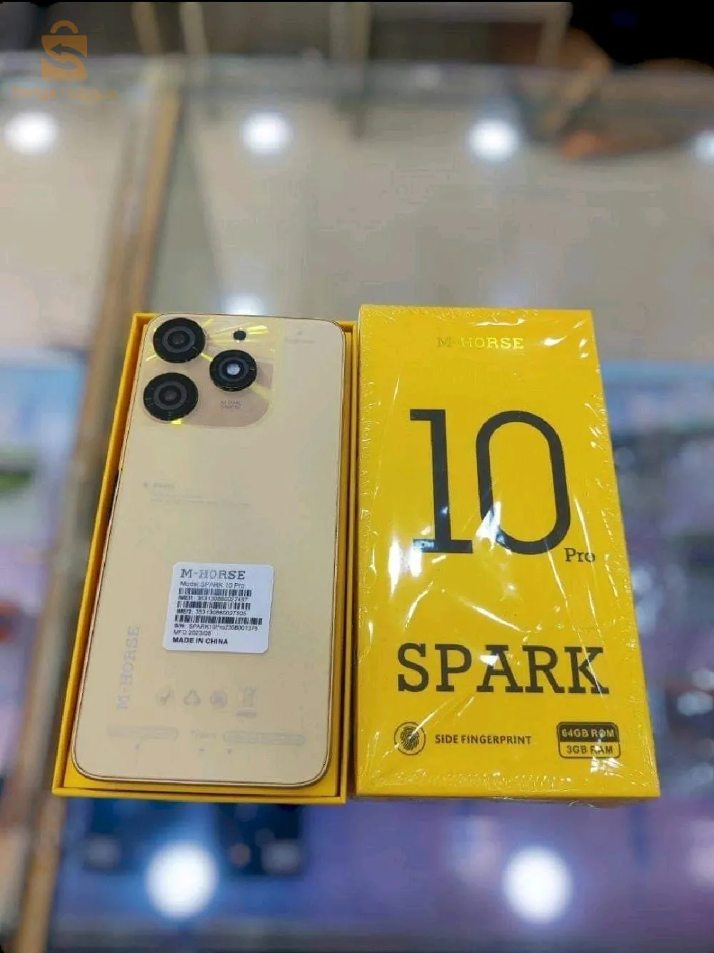 Téléphone spark 10 pro 
Camera 
5 MP front + 8 MP rear 
3 GB ram 
64 GB rom 
Face id 
Side fingerprint
Usb tybe-c 
5000 mah