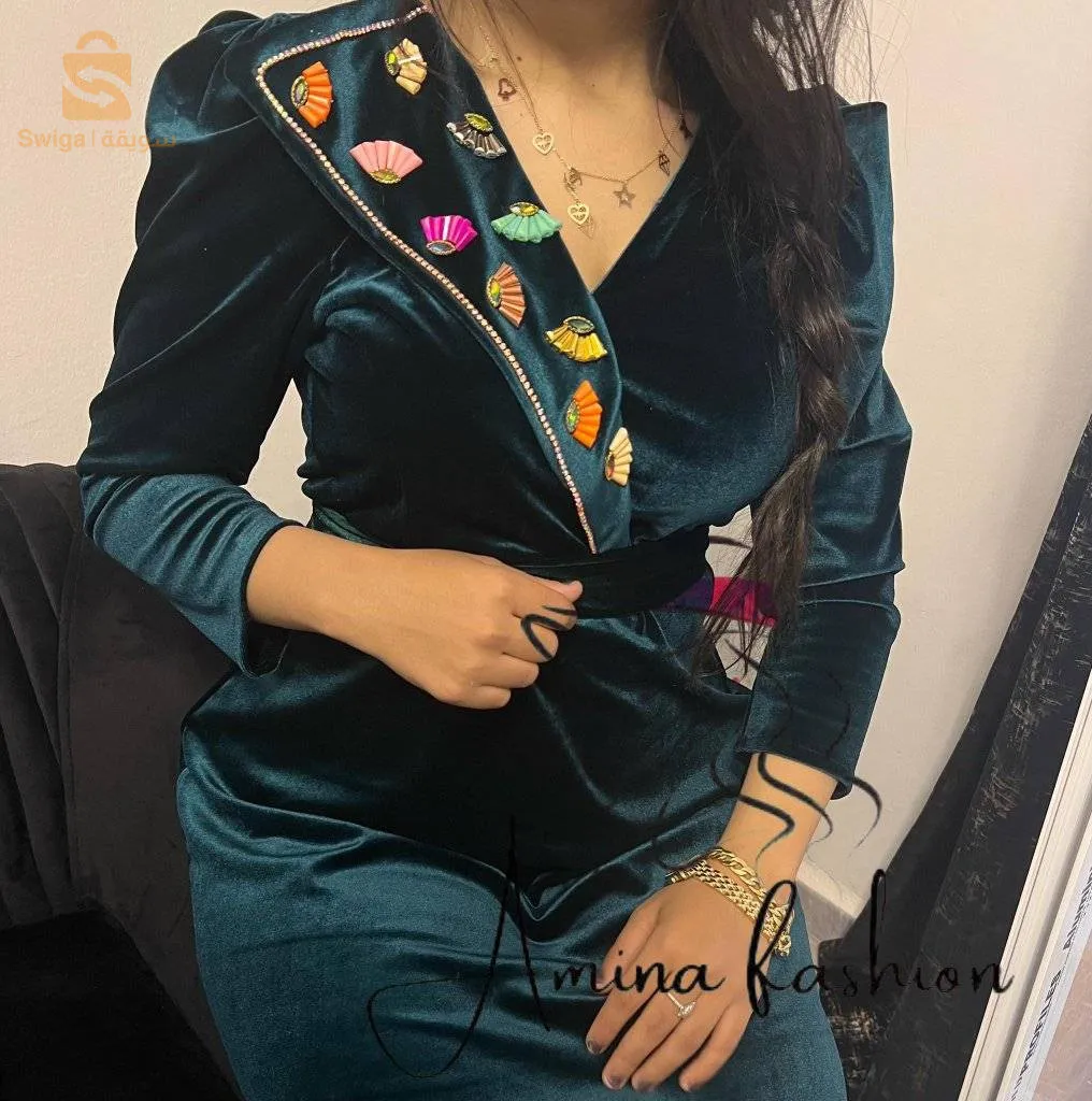 جبة للعيد قطيفة خفيفة و متقونة