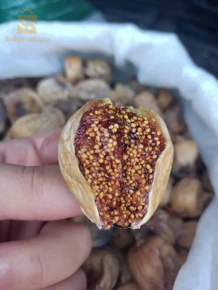 السلام عليكم....متوفر عندنا كل ما هو طبيعي و صحي حر 100/100......كرموس روعة نوعية رفيعة و معسل و. زيت زيتون جودة عالية و صحية و طبيعية اصلية و عسل حر طبيعي لجميع الأنواع العسل الجبلي الحر الطبيعي و زيتون اخضر نوعية رفيعة مخدوم بطريقة صحية و مرقد بطريقة صحية