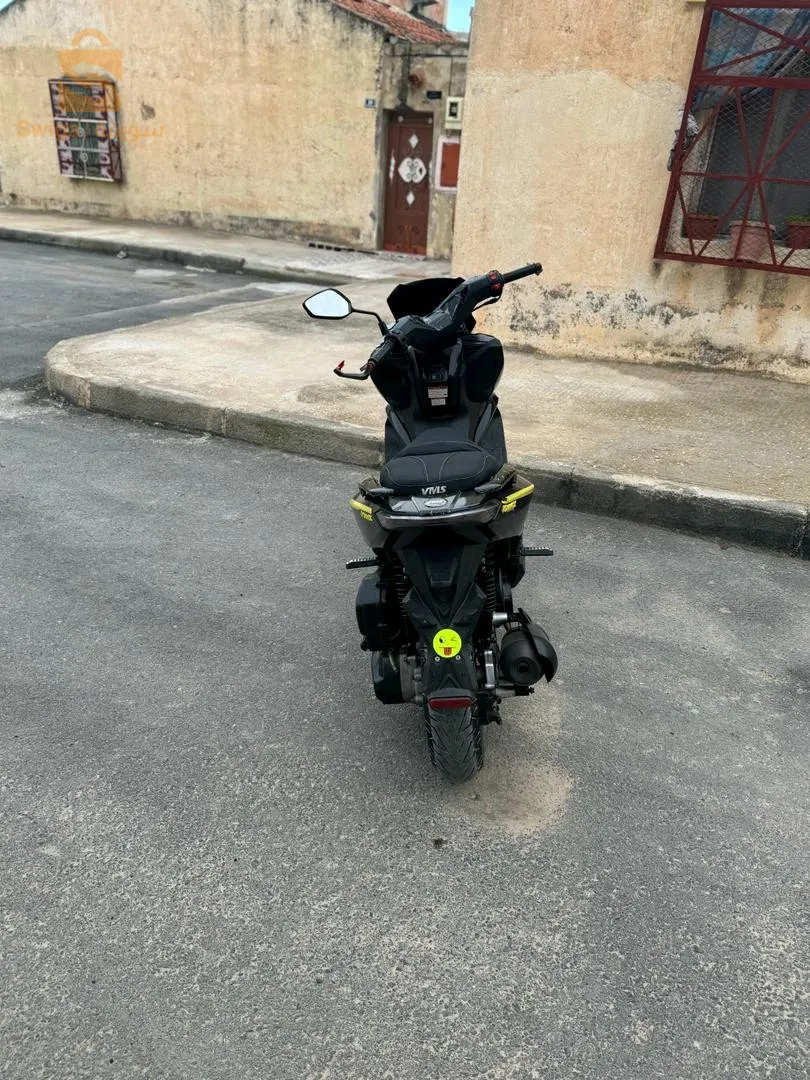 vmax 200cc