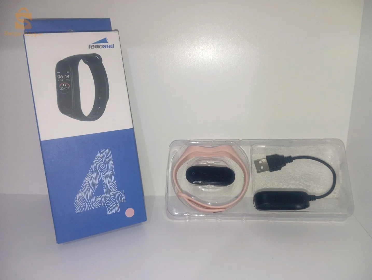 Smart watch      lenosed 4