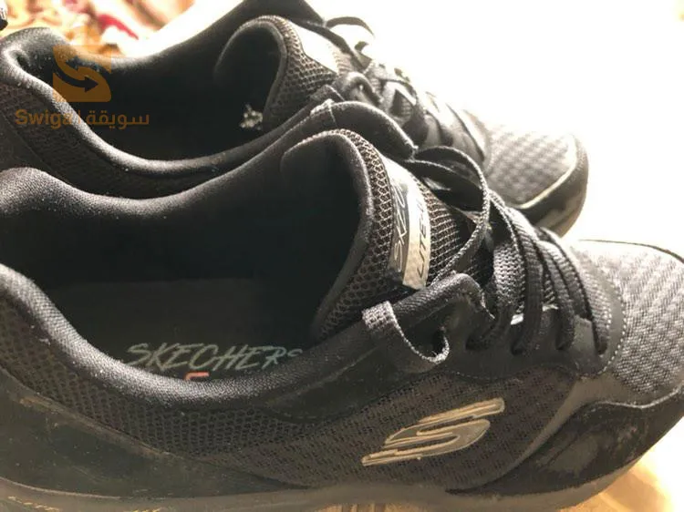 Skechers