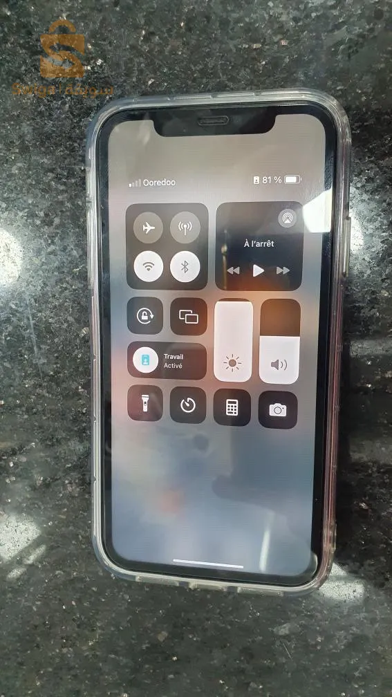 iPhone 11 kolech activ