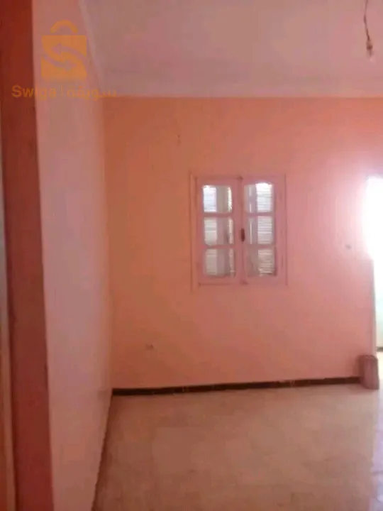 اتصل عبر هاتف