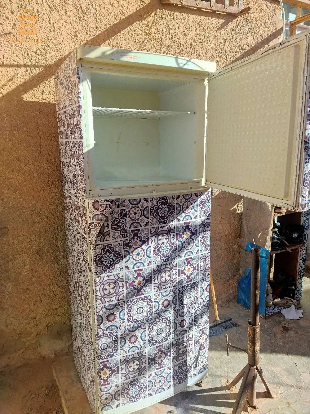 ثلاجة للبيع