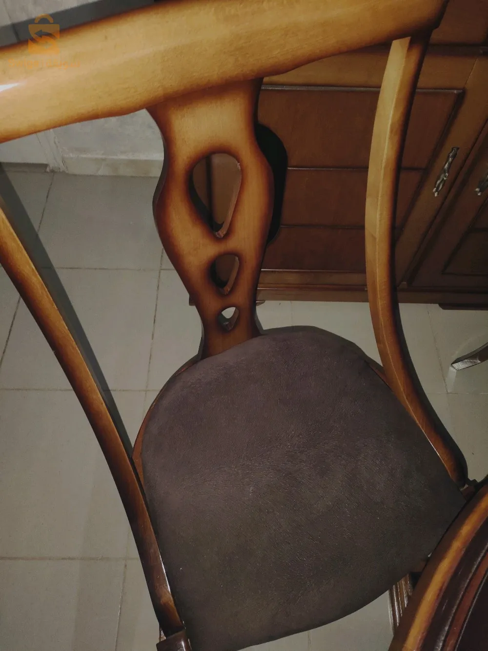 طاولة صالون