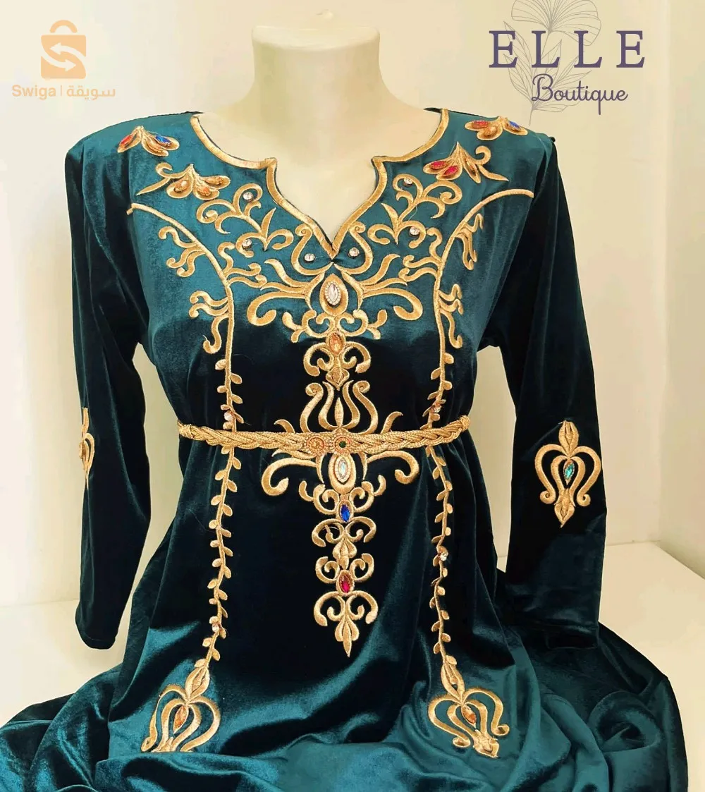 جبة قطيفة مطروزة لطاي xxl