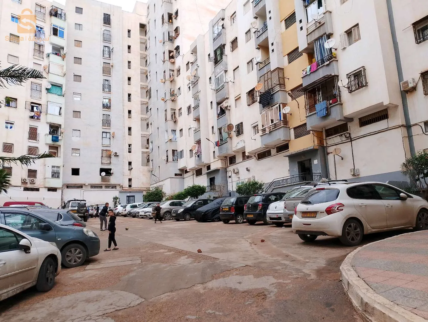حي ياسمين 2 بلوك ب الطابق 8 رزيدونس MBK بئر الجير وهران