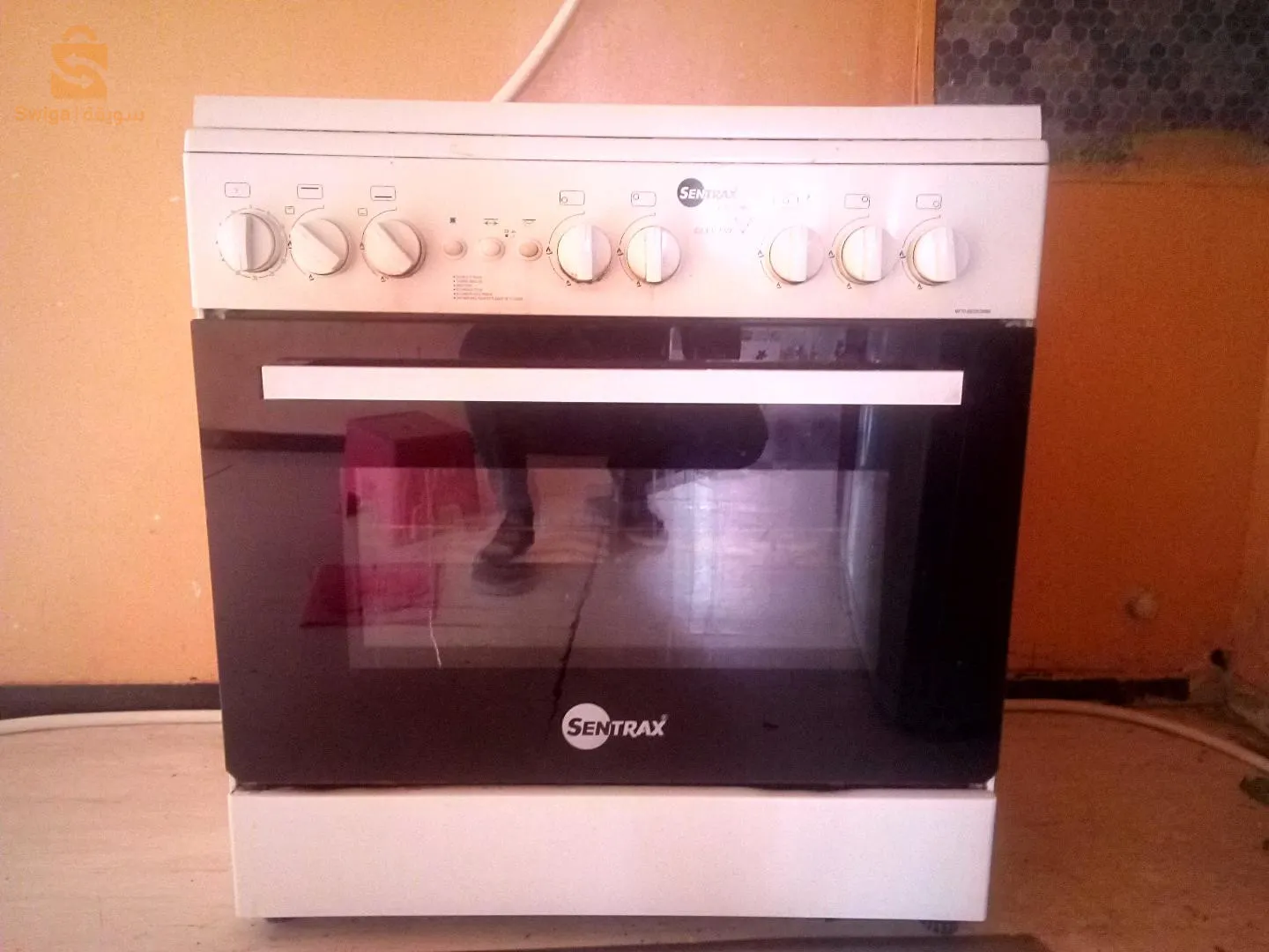 فرن في حالة جيدة