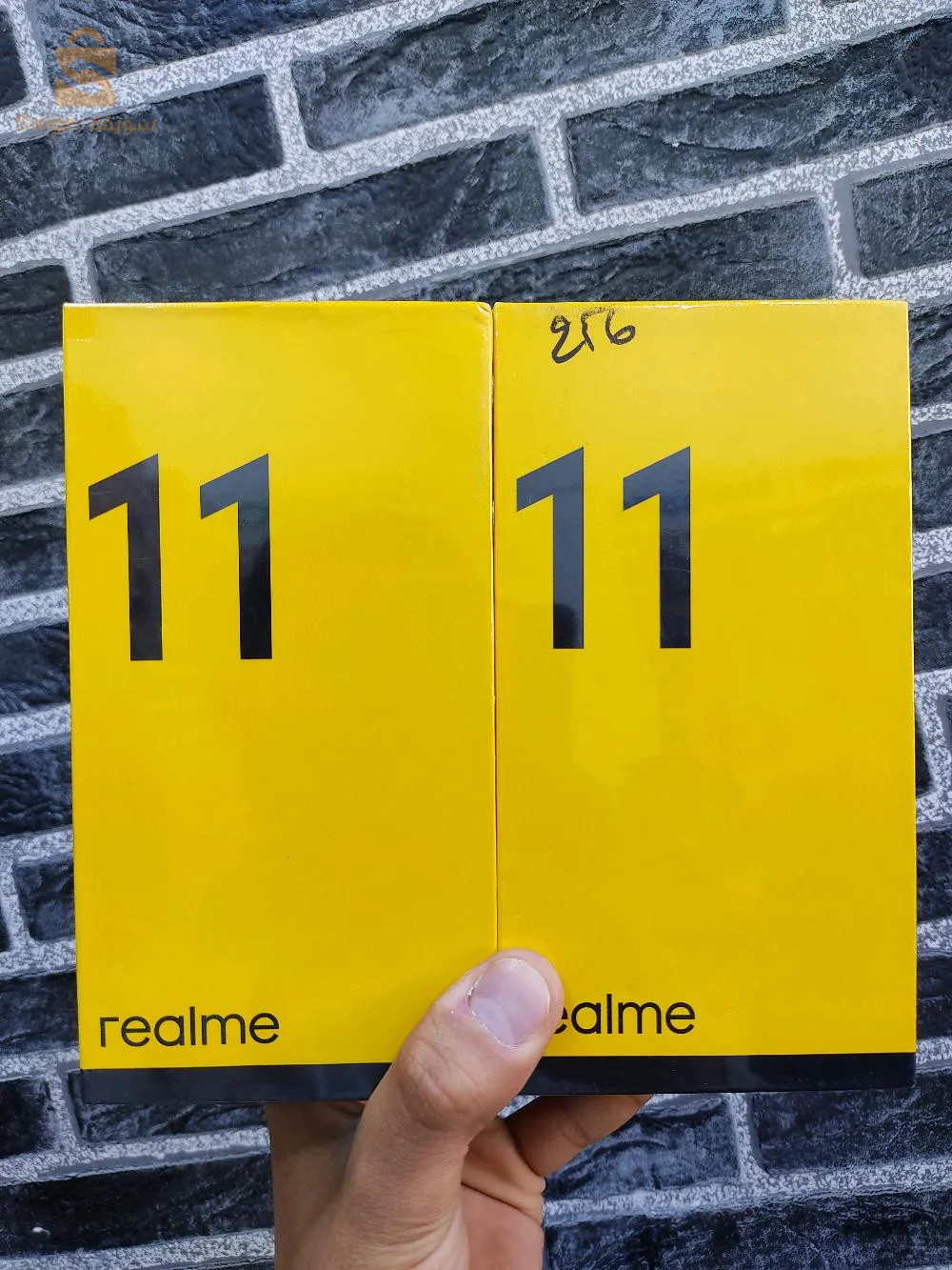 realme11