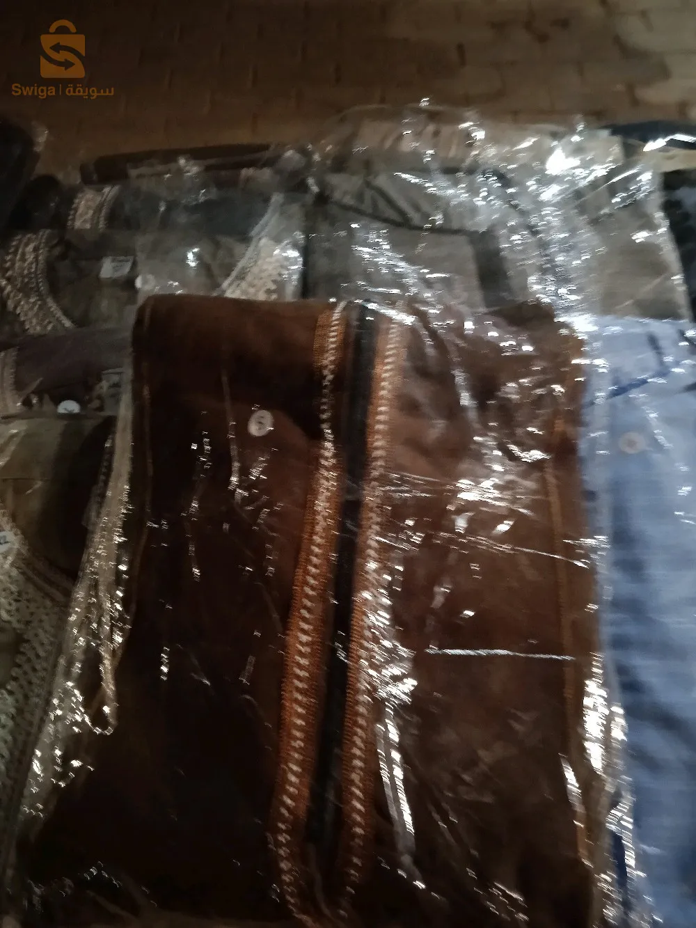 à l'occasion du mois de Ramadan je vous propose des abaya de bonne qualité avec un prix disponible pour tout le monde adulte et enfant veuillez me contacter si vous êtes intéressé merci et bon ramadan à tout le monde