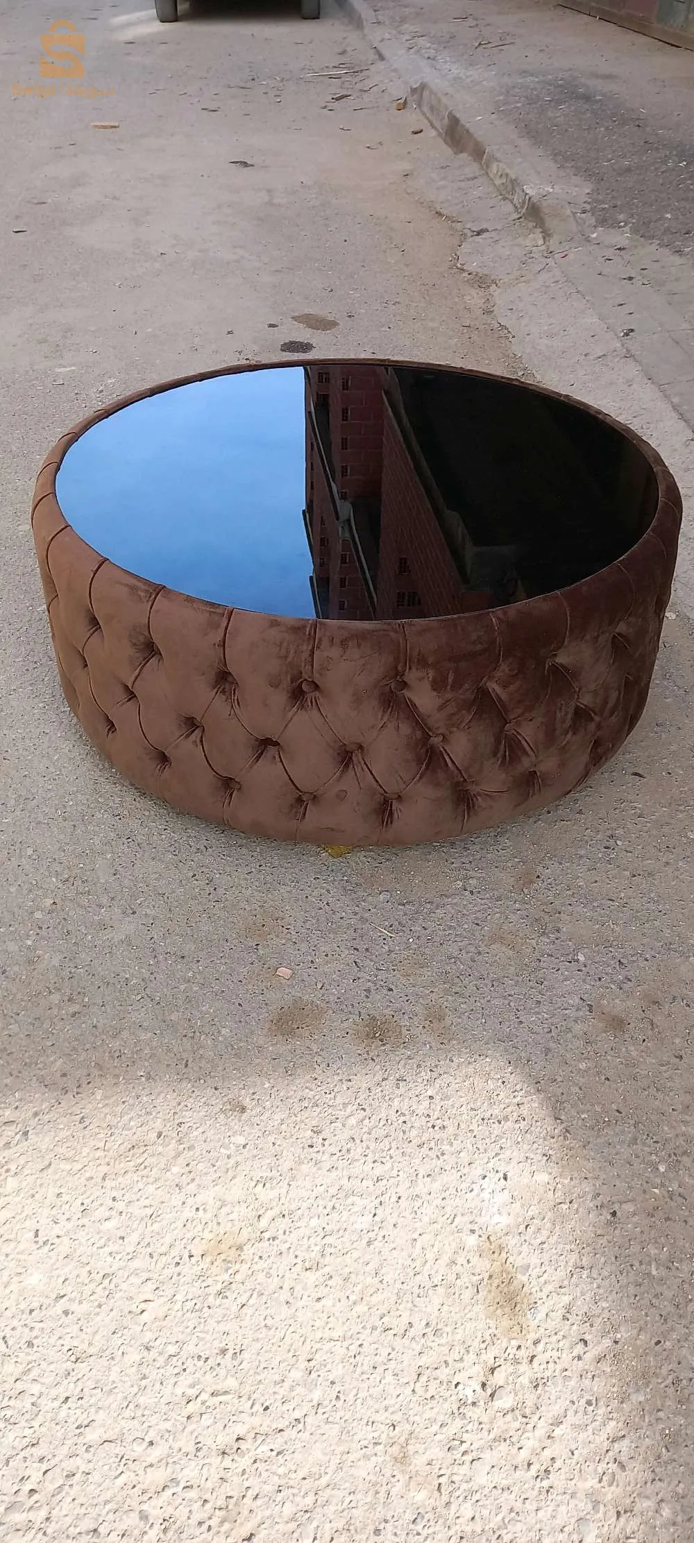 طاولة كابيطوني فخمة وكلاس بزاف تشبحلك الصالون تزيد فيه النص لرمضان والعيد أن شاء الله كيجوك الضياف لطلب والاستفسار يرج الاتصال بنا شكرا