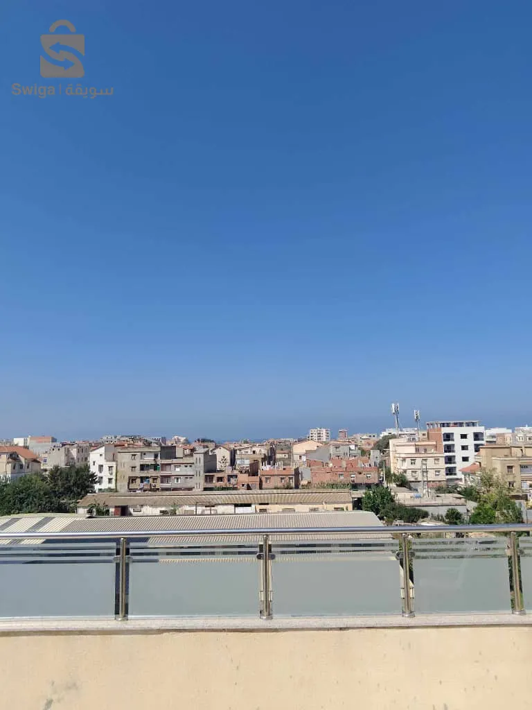 برج الكفيان لفاش قريبا من لرتزانا
