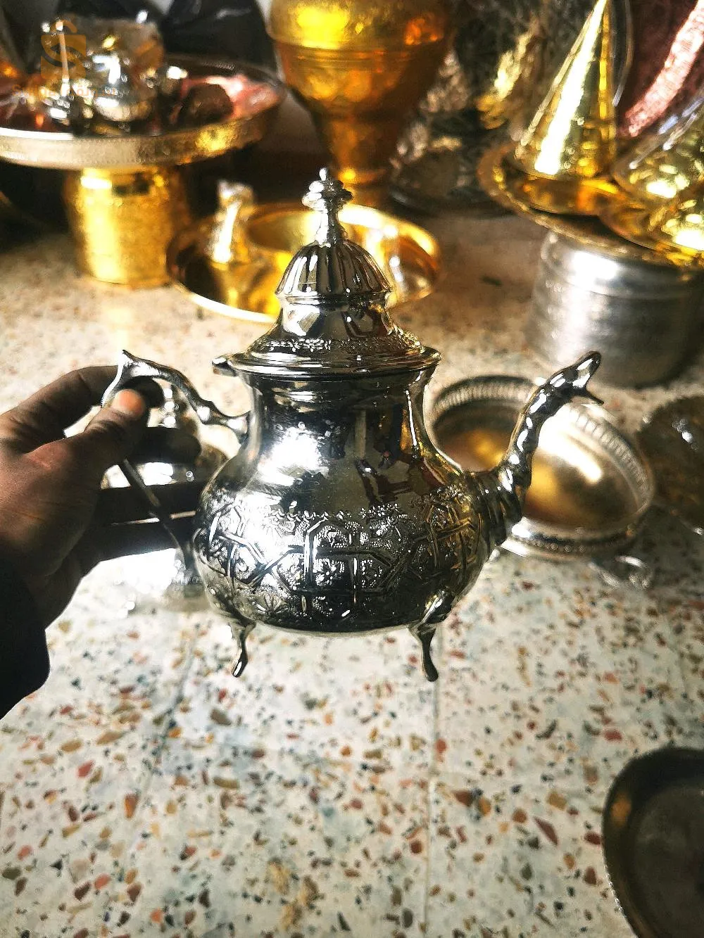 متوفر سنيوات بكل القيسات نحاس اصفر واحمر واببض